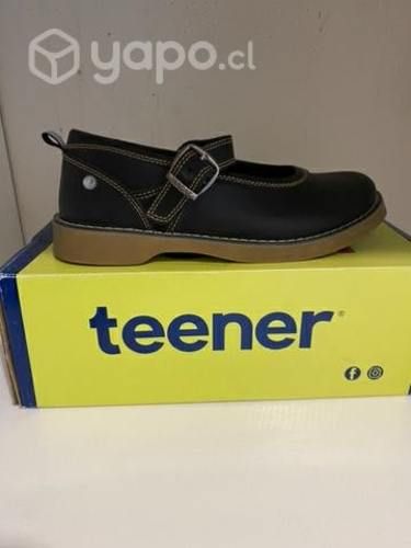 Zapatos de colegio teener en números 35 y 36