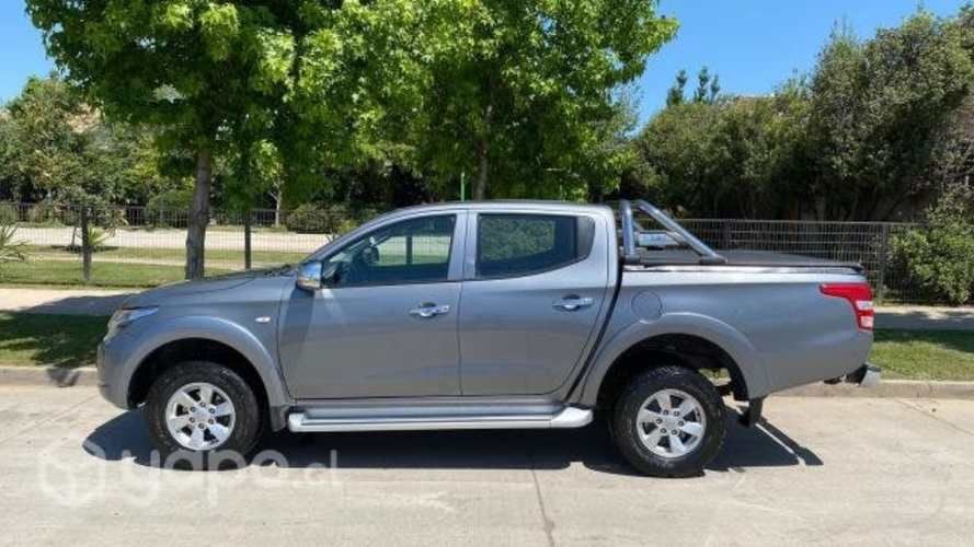 Mitsubishi l200 2018