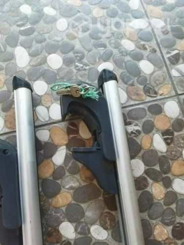 Barra para auto en buenas con su llavew