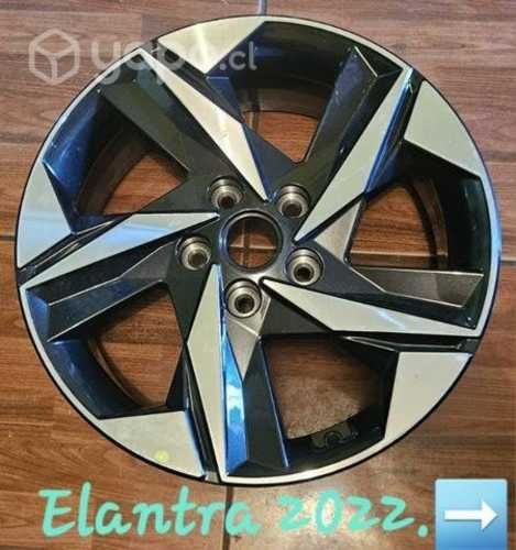 Llanta aro 17" Elantra 2022 2023 nueva original.