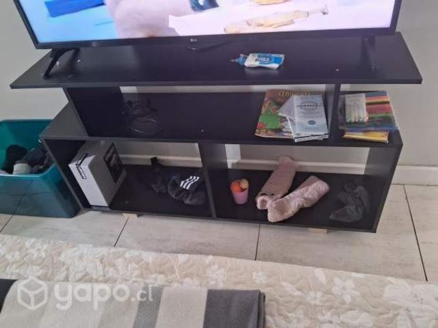 Rack color negro en impecable estado