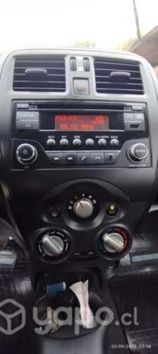 Nissan march año 2019