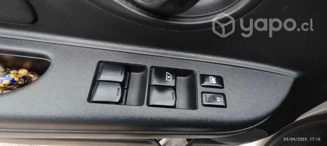 Nissan march año 2019