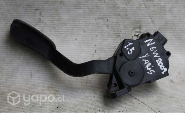 Pedal de Aceleración Toyota New Yaris 1.5 2009