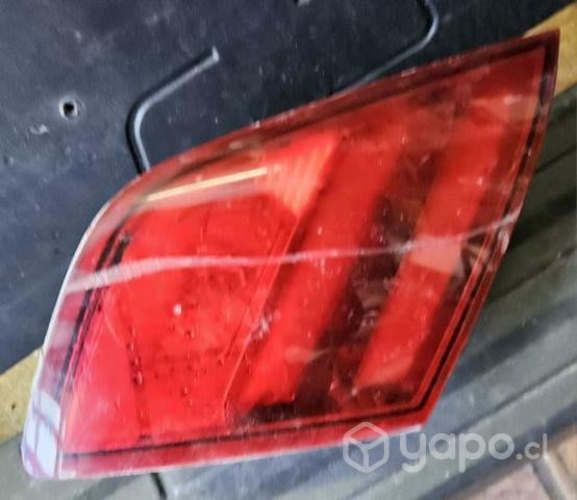 Foco portalon derecho Peugeot  led