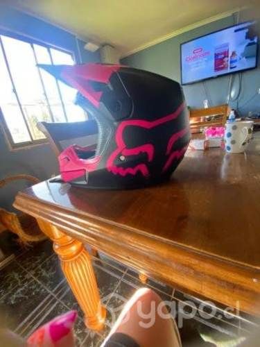 Casco fox V2