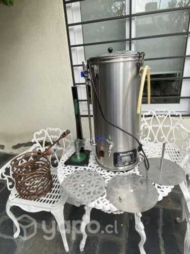 BrewZilla 35L G3 Con Bomba 220/240V AC