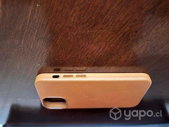Funda de cuero Apple con MagSafe para iPhone 13 mi