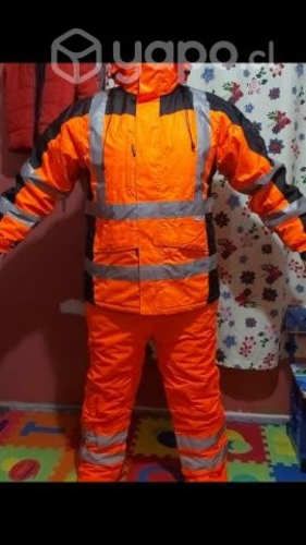 Jardinera y chaqueta térmica