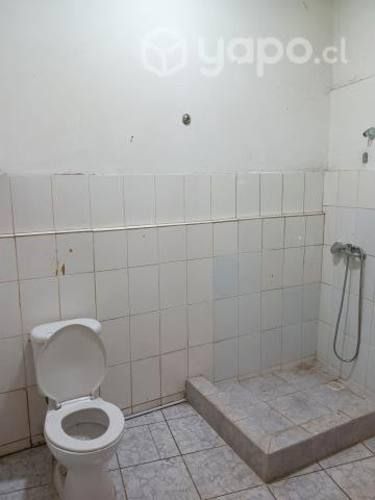 ARRIENDO CASA COMERCIAL