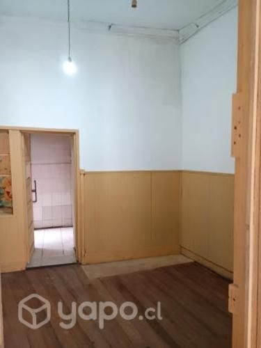 ARRIENDO CASA COMERCIAL