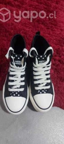 Zapatillas mickey mouse nu.ero 38