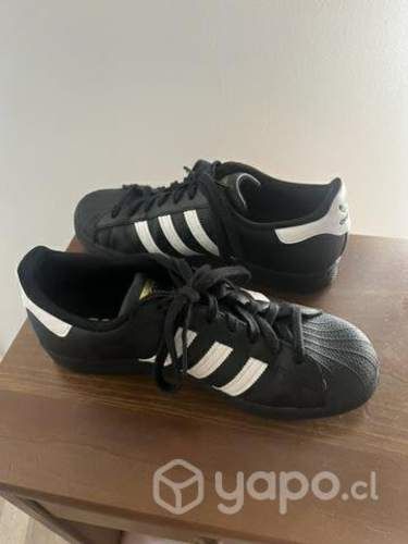 Adidas superstar