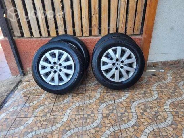 Neumáticos y aros 16