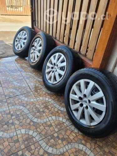 Neumáticos y aros 16