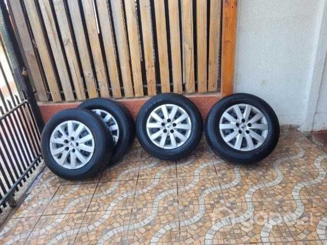 Neumáticos y aros 16