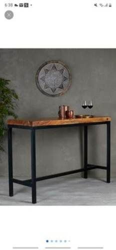 Mesa de bar o arrimo