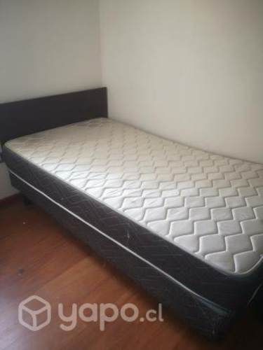 Cama plaza y media detalle