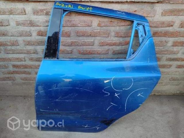 Puerta Suzuki swift !/