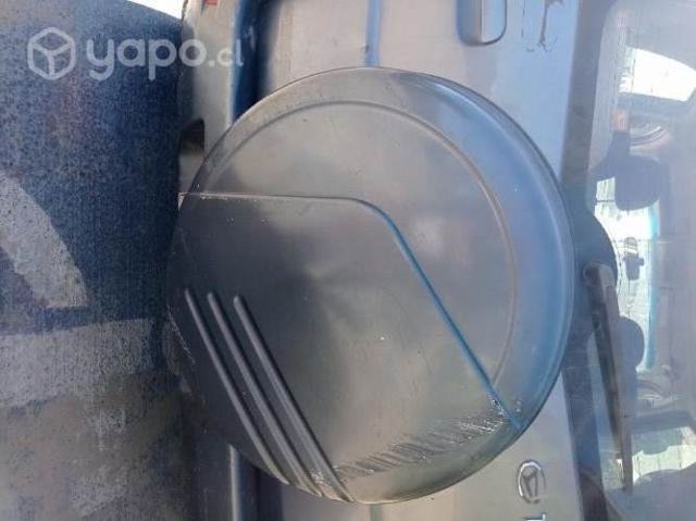 Cubre rueda de repuesto original