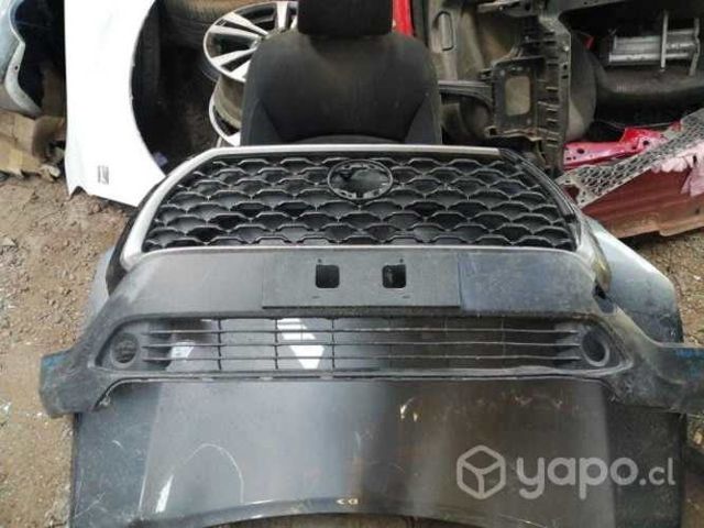 Mascara y spoiler inferior toyota corolla cross