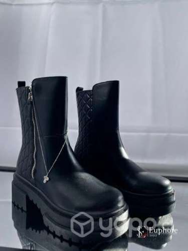 Botas black en descuento