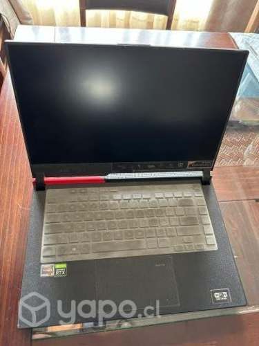 ASUS ROG G513Q Ryzen 9 RTX 3060 SSD 15" 300HZ