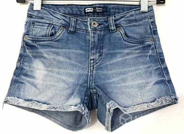 Short Elasticado Marca Levis Talla 4/6 Años