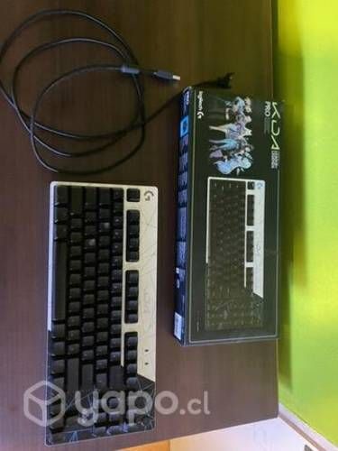 Teclado Logitech KDA