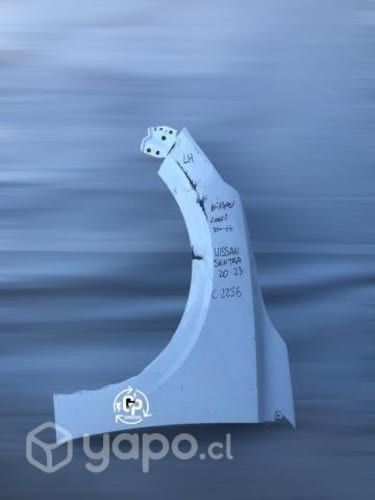 Tapabarro lh nissan sentra 2020-2023