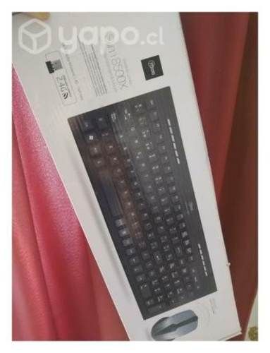 Teclado Inalámbrico con Mouse
