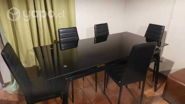 Comedor de vidrio + 6 sillas