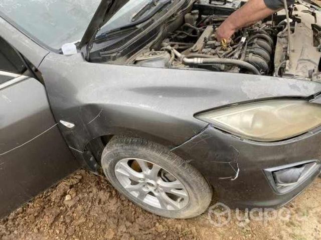Cuna Mazda 6 2010