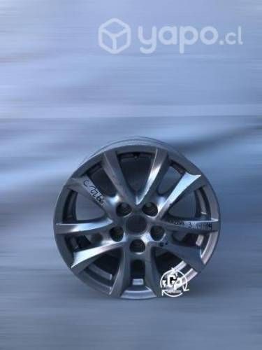 Llanta mazda 