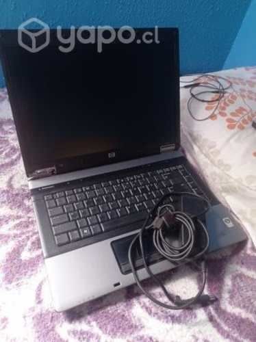 2 Notebook con todas su piezas y cargadores