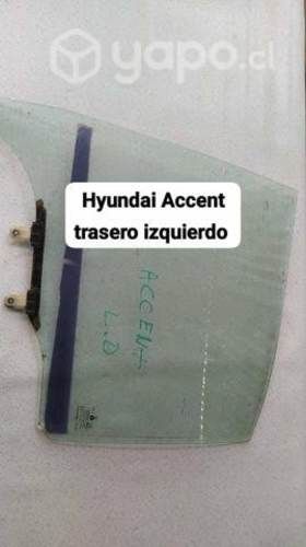 Vidrio trasero izquierdo Hyundai accent