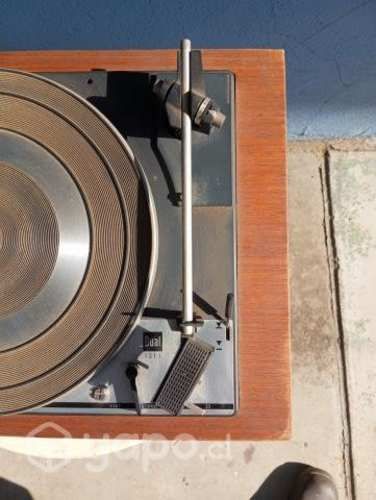 Tocadiscos DUAL