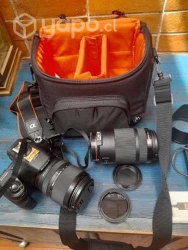 Set Cámara fotográfica SONY + 2 lentes + bolso