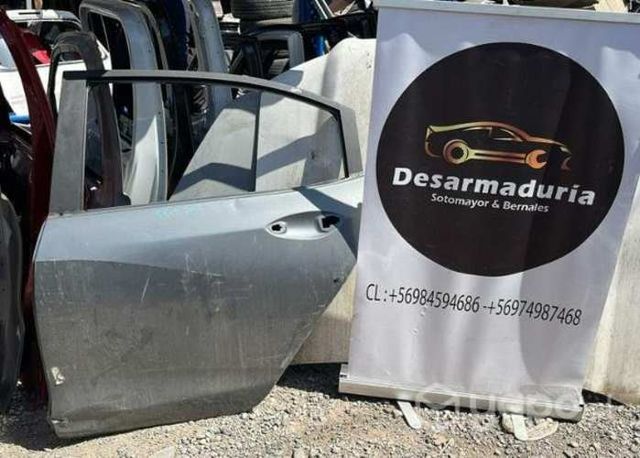 Puerta onix lh trasera 2020 1.5