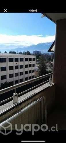Habitación con balcón.