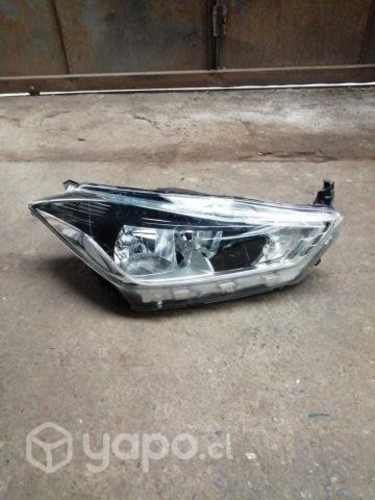 Optico derecho nissan kicks 2017 original