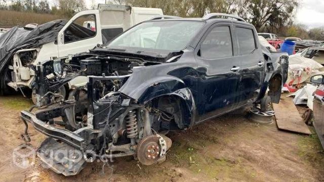 Puerta copiloto Nissan np300