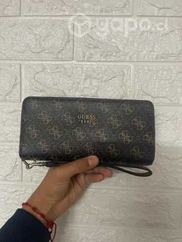 Billetera Guess