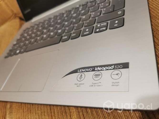 Notebook lenovo + cargador original