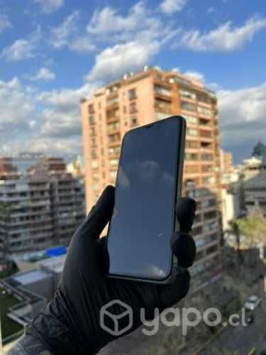 IPhone 11 Verde menta 128GB, seminuevo sin caja