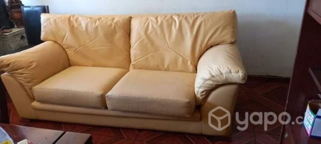 Sofá 3 cuerpos de cuero ecológico