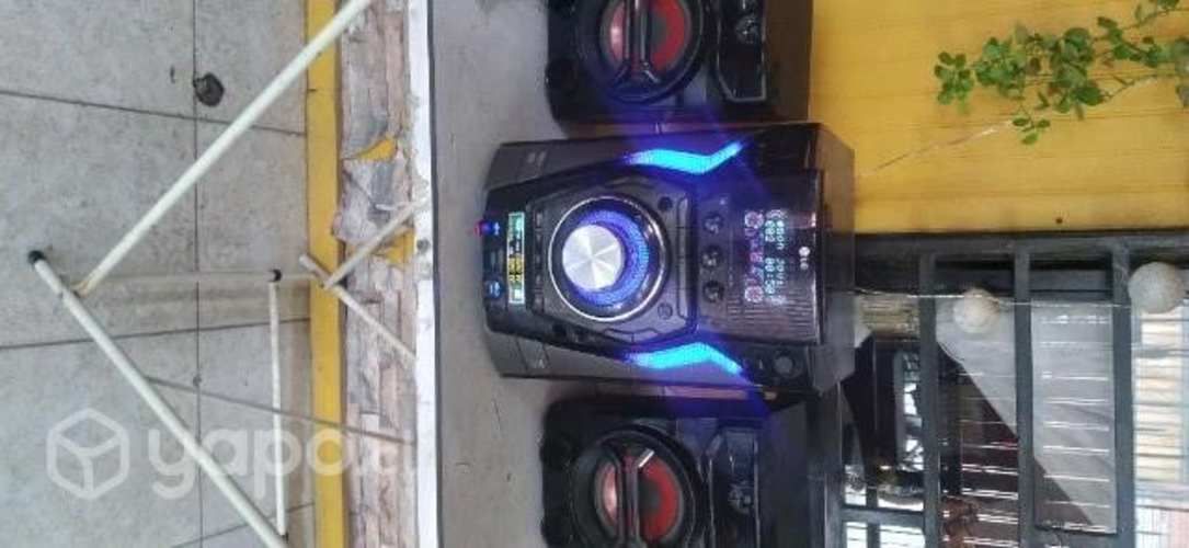 Equipo LG impecable