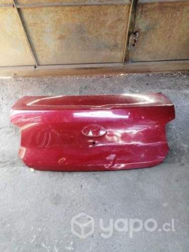 Maleta hyundai verna roja original