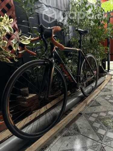 Bicicleta Pistera semi nueva perfecto estado