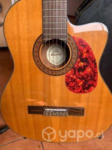Guitarra electroacústica Santana + Case Pro-Lok